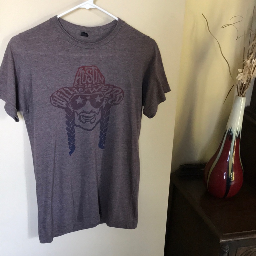 Tultex Willie Nelson “Austin is Willie Weird” short sleeve shirt size small